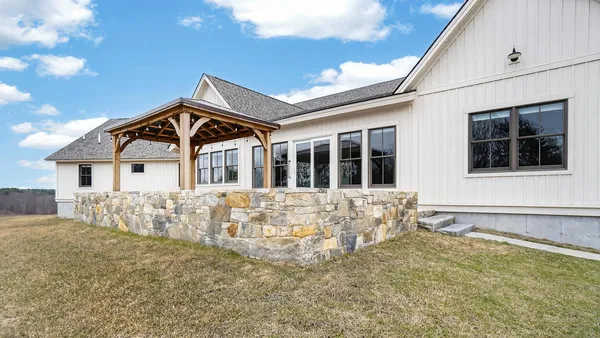 $2,085,000 | 52 Green Acres Drive, Buxton, ME 04093