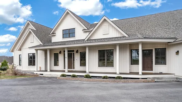 $2,085,000 | 52 Green Acres Drive, Buxton, ME 04093