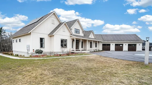 $2,085,000 | 52 Green Acres Drive, Buxton, ME 04093