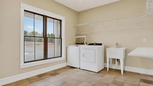$2,085,000 | 52 Green Acres Drive, Buxton, ME 04093