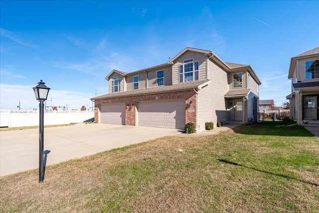 $324,500 | 1236 Blue Bill Way, Normal, IL 61761