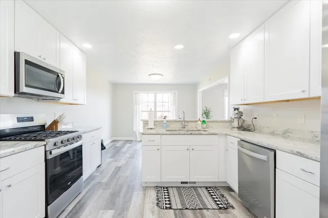 $324,500 | 1236 Blue Bill Way, Normal, IL 61761