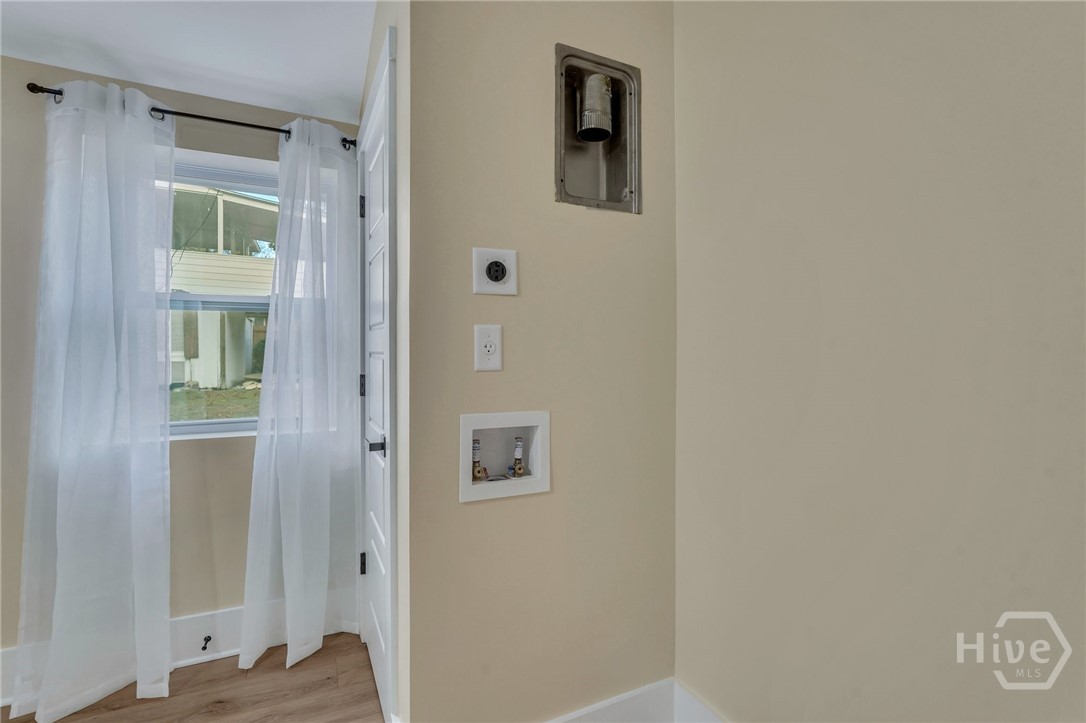 402 East 57th Street Savannah, GA 31405 - Photo 41 of 49