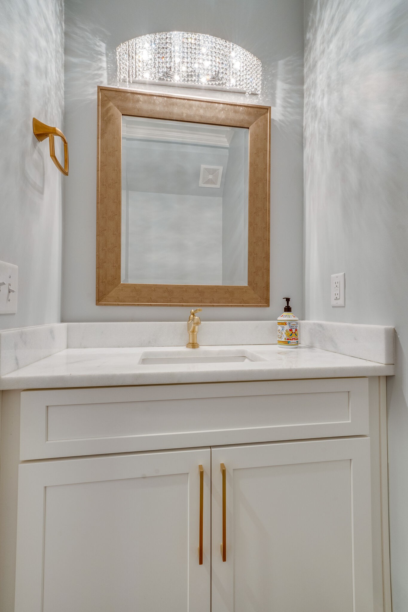 747 High Point Ridge Road Franklin, TN 37069 - Photo 26 of 38 a bathroom with a sink and a mirror