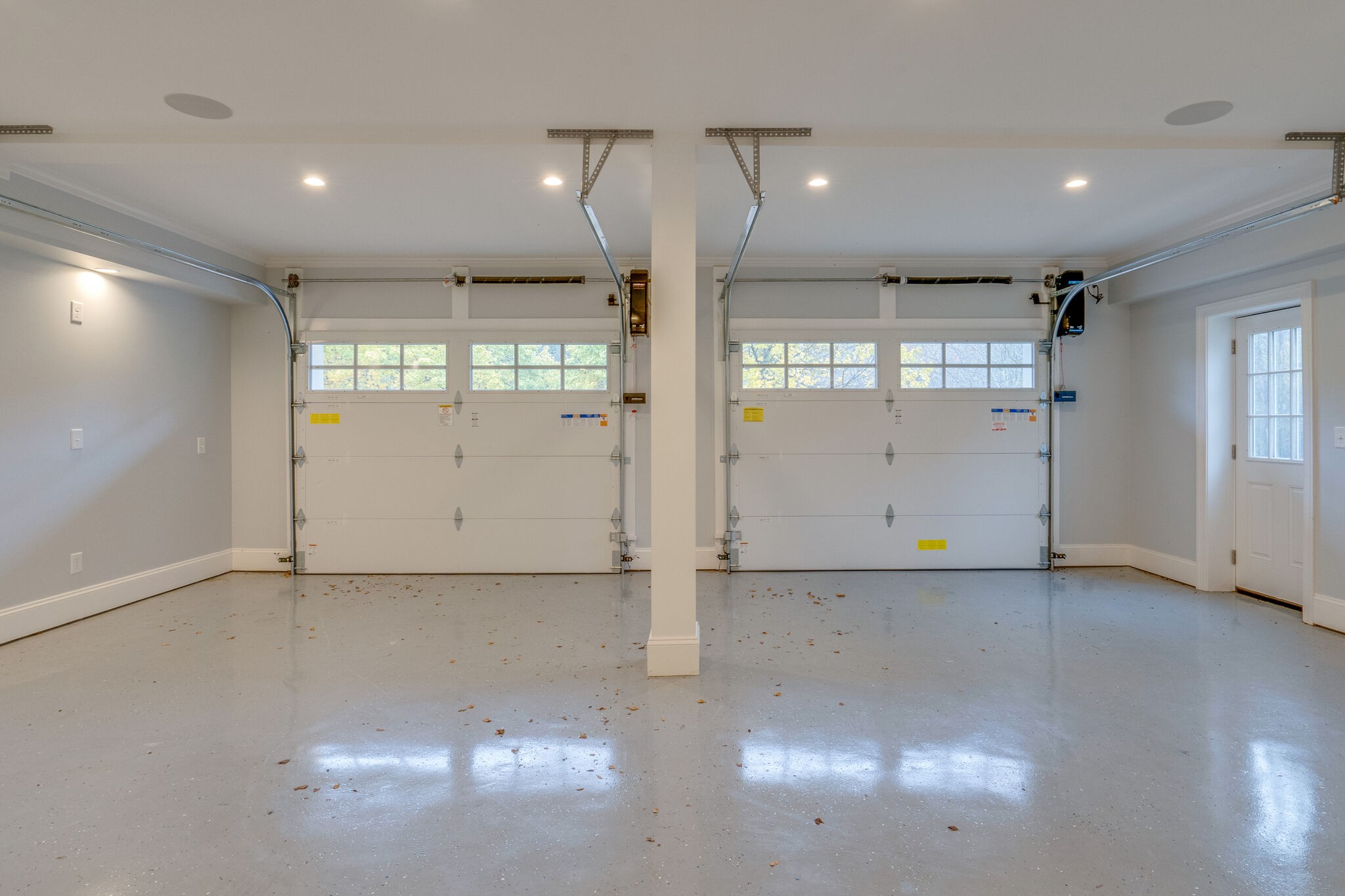 747 High Point Ridge Road Franklin, TN 37069 - Photo 33 of 38 an empty room with wooden floor and windows