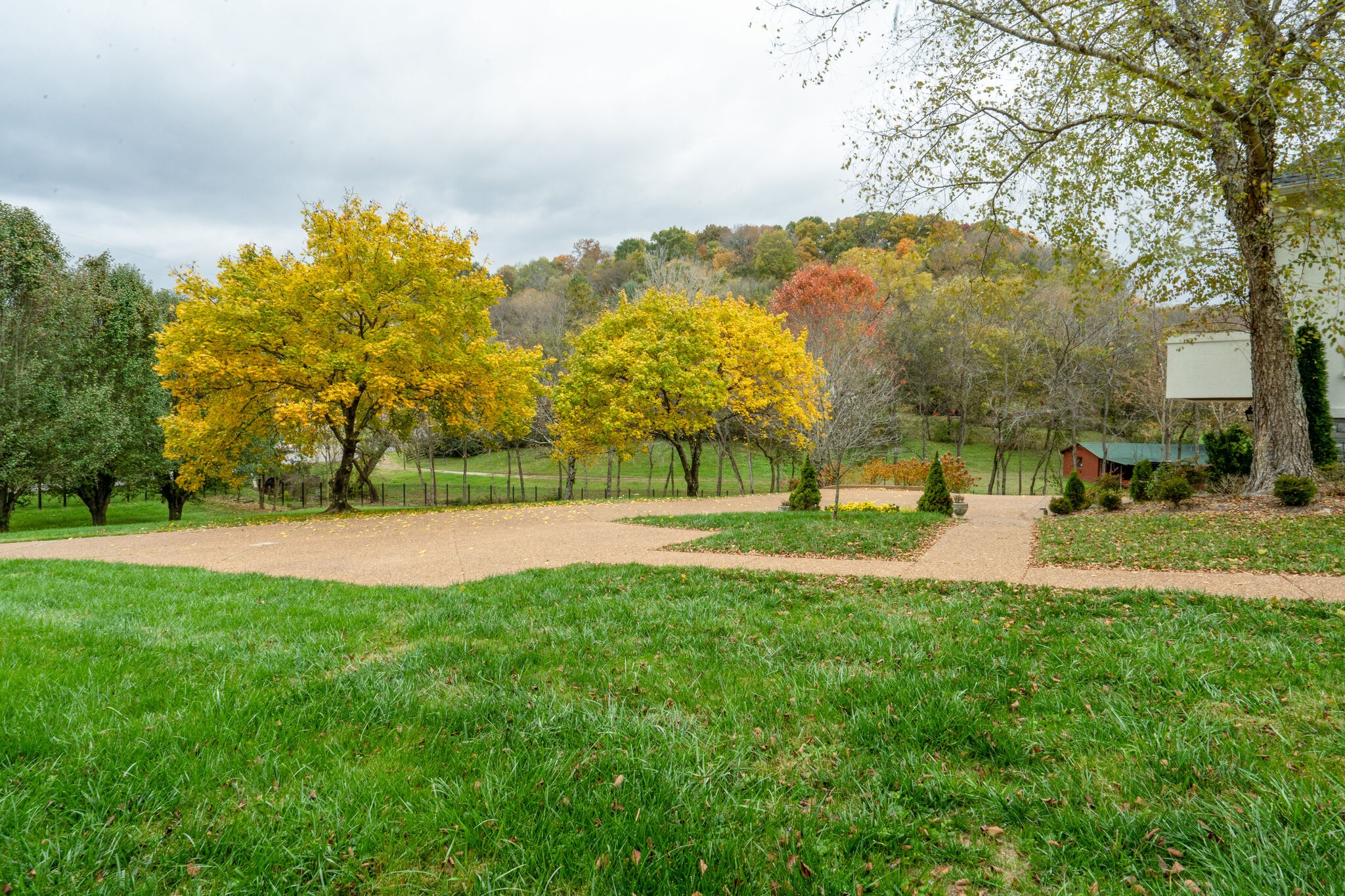 747 High Point Ridge Road Franklin, TN 37069 - Photo 34 of 38 a view of a park with large trees