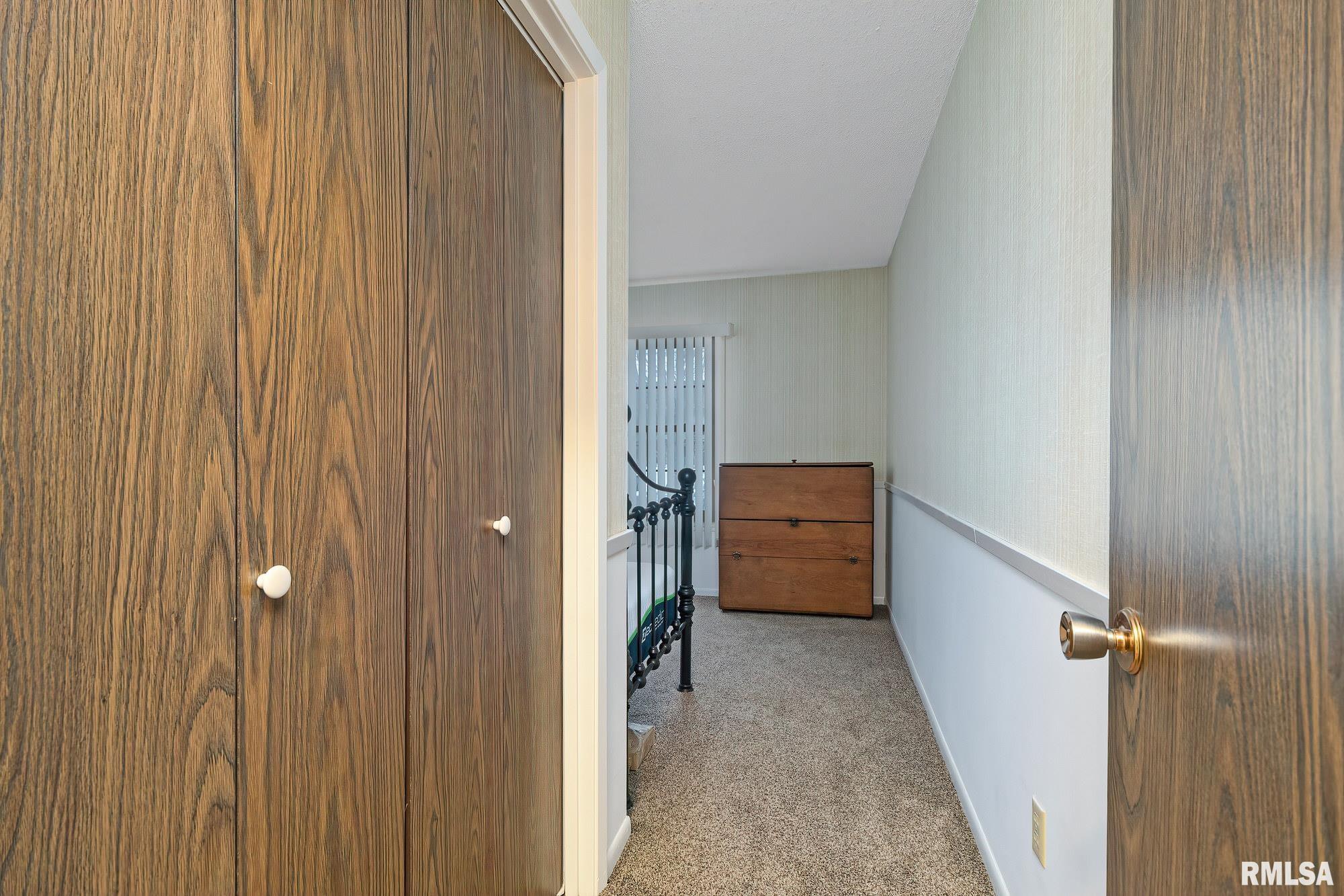1360 Kimberly Ridge Road, Unit 100 Bettendorf, IA 52722 - Photo 14 of 25 Gallery Image 14