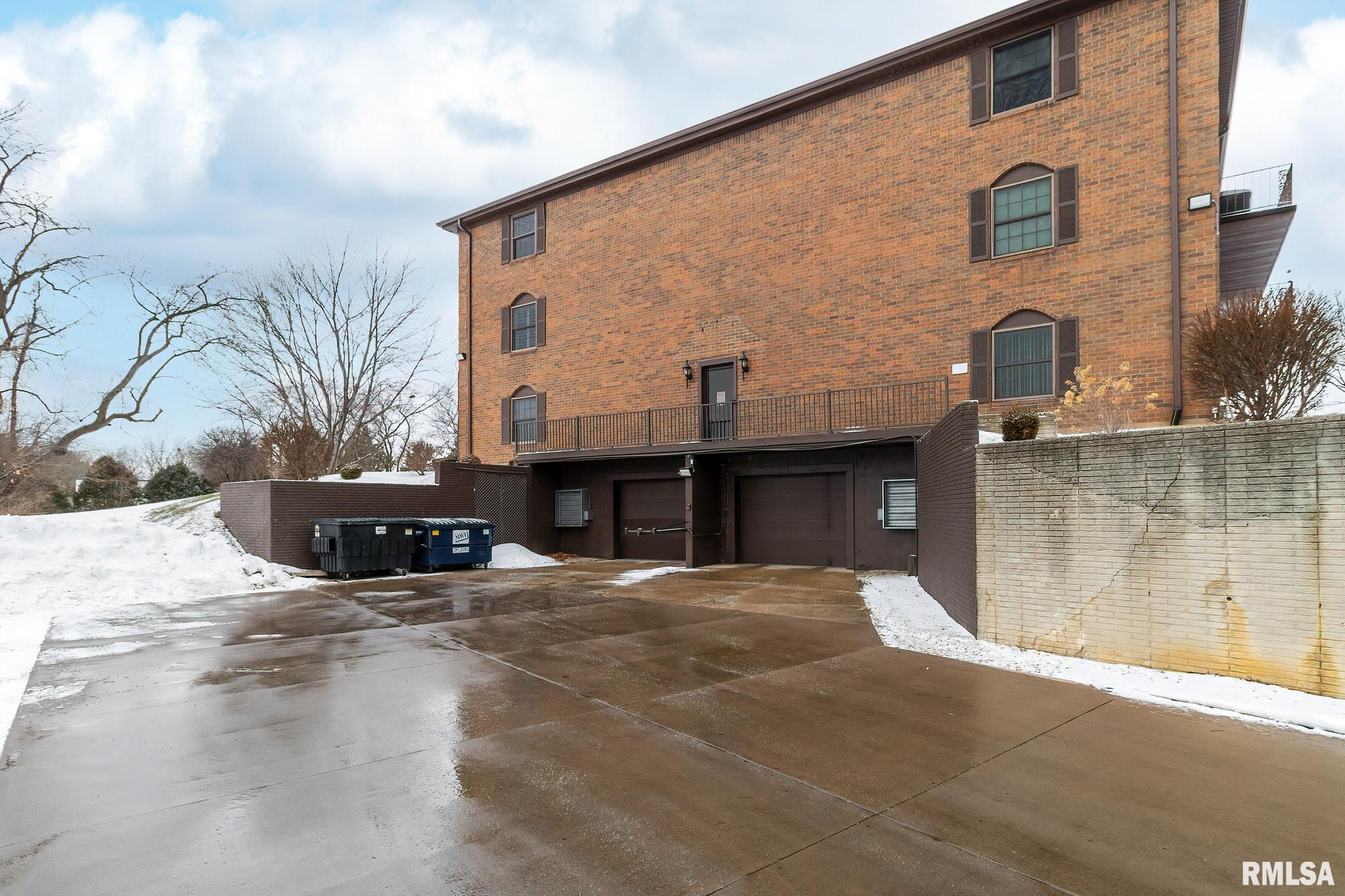 1360 Kimberly Ridge Road, Unit 100 Bettendorf, IA 52722 - Photo 21 of 25 Gallery Image 21