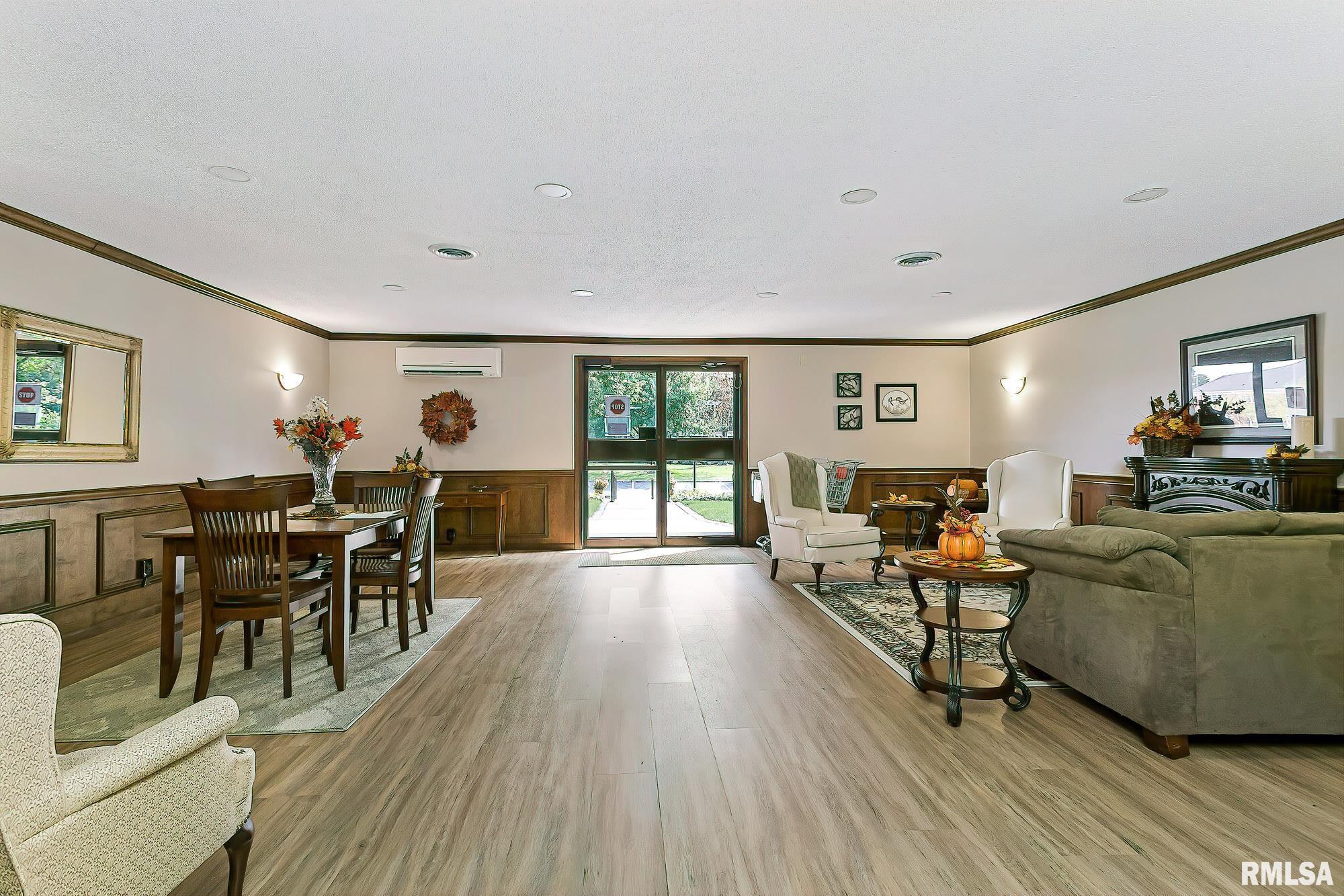 1360 Kimberly Ridge Road, Unit 100 Bettendorf, IA 52722 - Photo 4 of 25 Gallery Image 4