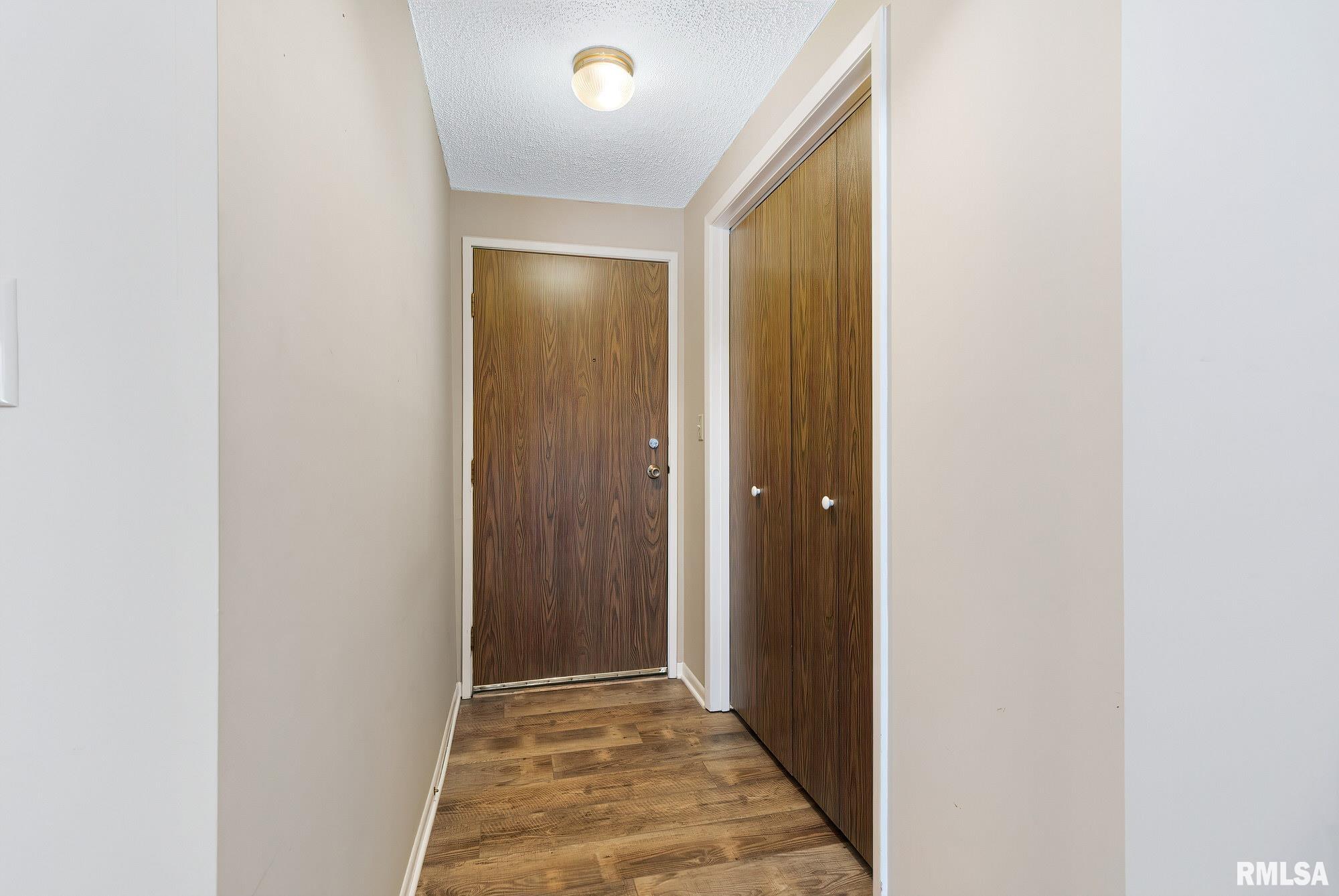 1360 Kimberly Ridge Road, Unit 100 Bettendorf, IA 52722 - Photo 5 of 25 Gallery Image 5