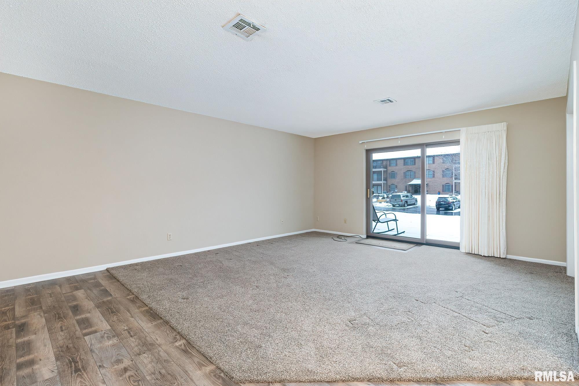 1360 Kimberly Ridge Road, Unit 100 Bettendorf, IA 52722 - Photo 8 of 25 Gallery Image 8