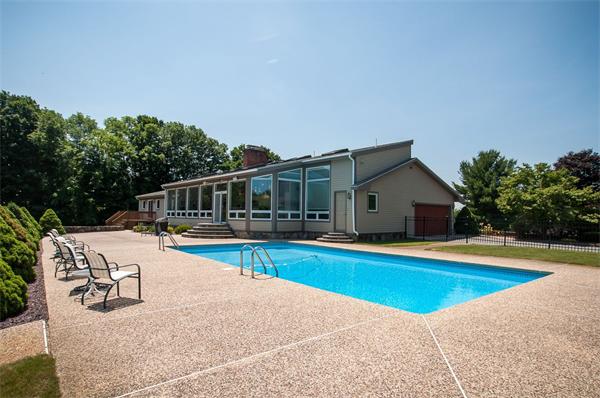 1107 Main Street Dunstable, MA 01827 - Photo 8 of 30 Gallery Image 8