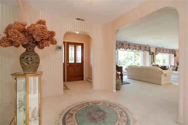 1107 Main Street Dunstable, MA 01827 - Photo 10 of 30 Gallery Image 10