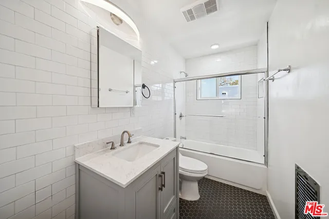$2,395 | 1206 Hayworth Avenue, Unit 10, West Hollywood, CA 90046