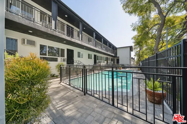 $2,395 | 1206 Hayworth Avenue, Unit 10, West Hollywood, CA 90046