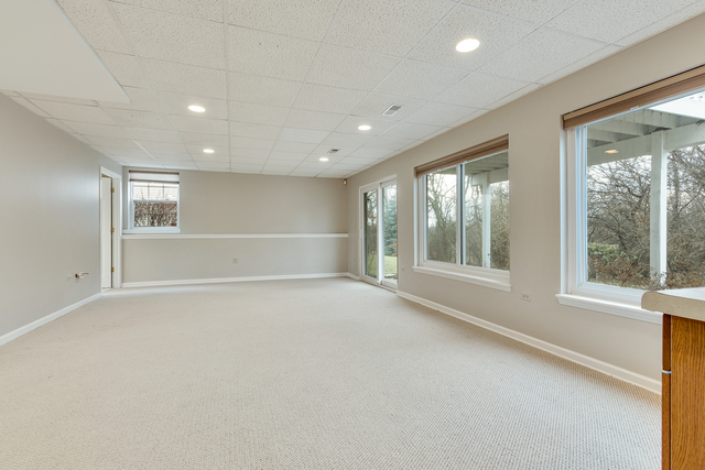 6264 Formoor Lane Gurnee, IL 60031 - Photo 15 of 20