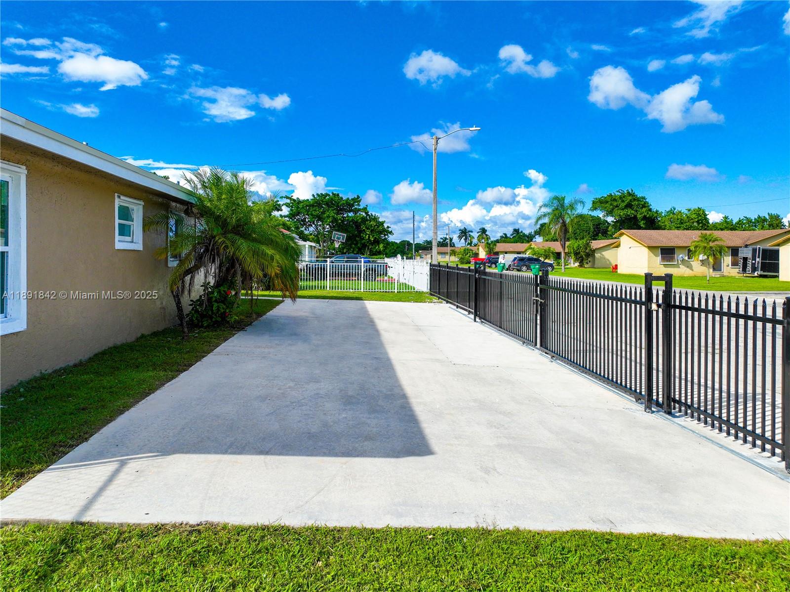 22230 Southwest 115th Court Miami, FL 33170 - Photo 45 of 63