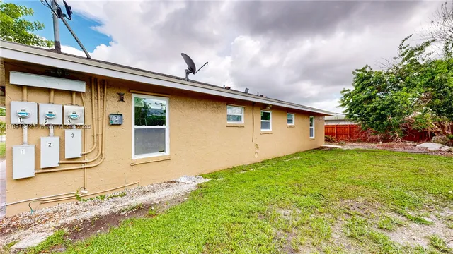 $899,900 | 22230 Southwest 115th Court, Miami, FL 33170