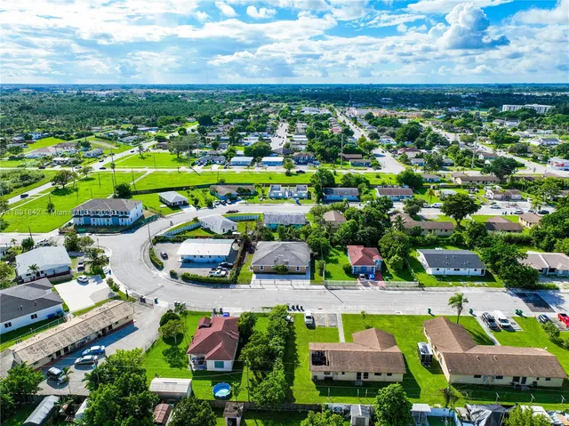 $899,900 | 22230 Southwest 115th Court, Miami, FL 33170