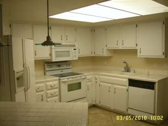 4128 West Boca Raton Road Phoenix, AZ 85053 - Photo 6 of 9 kitchen 2