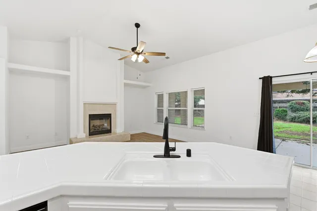 $449,950 | 737 Harbor Drive, Madera, CA 93637