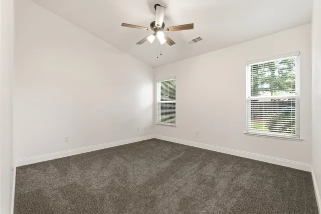 $449,950 | 737 Harbor Drive, Madera, CA 93637