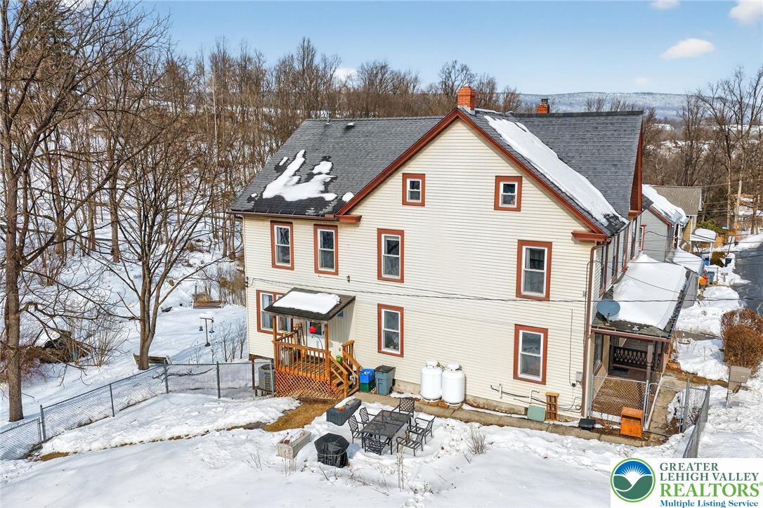 420 7th Street Slatington, PA 18080 - Photo 3 of 54