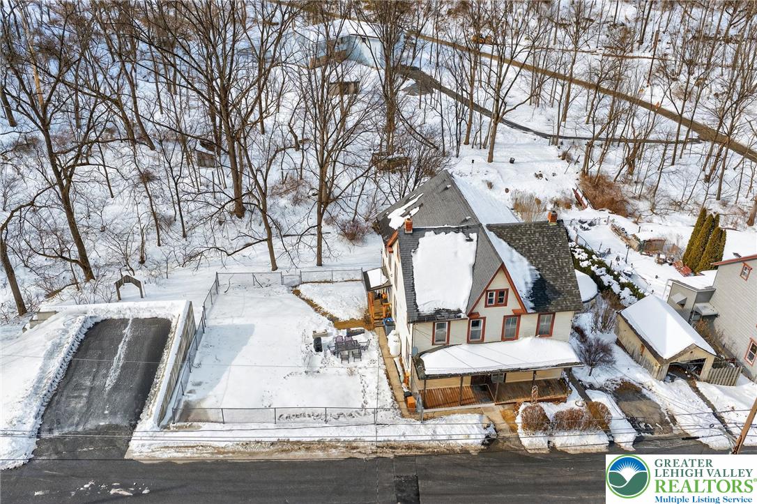 420 7th Street Slatington, PA 18080 - Photo 6 of 54