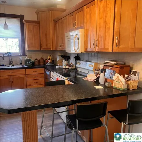 $315,000 | 420 7th Street, Slatington, PA 18080