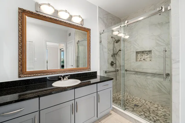 $289,500 | 2299 Lone Star Drive, Unit 405, Sugar Land, TX 77479