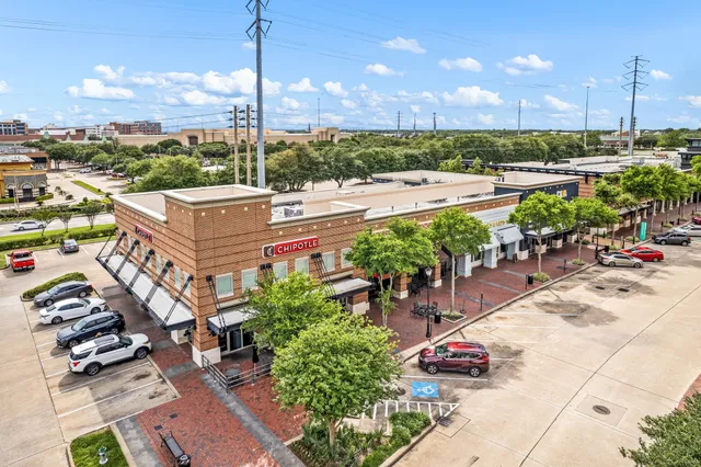 $289,500 | 2299 Lone Star Drive, Unit 405, Sugar Land, TX 77479