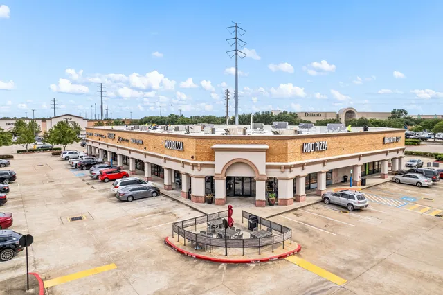 $289,500 | 2299 Lone Star Drive, Unit 405, Sugar Land, TX 77479