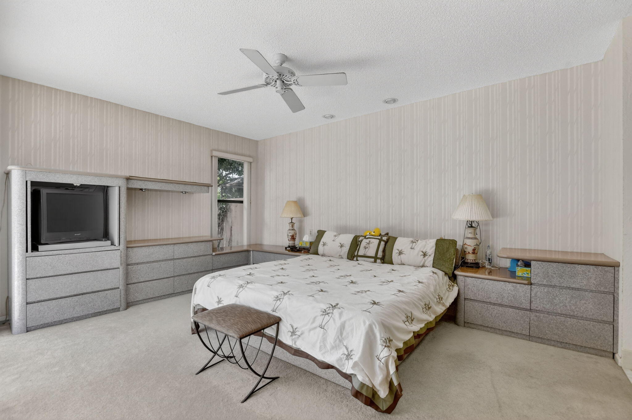 19348 Cherry Hills Terrace Boca Raton, FL 33498 - Photo 19 of 52 22-web-or-mls-DSC_7984