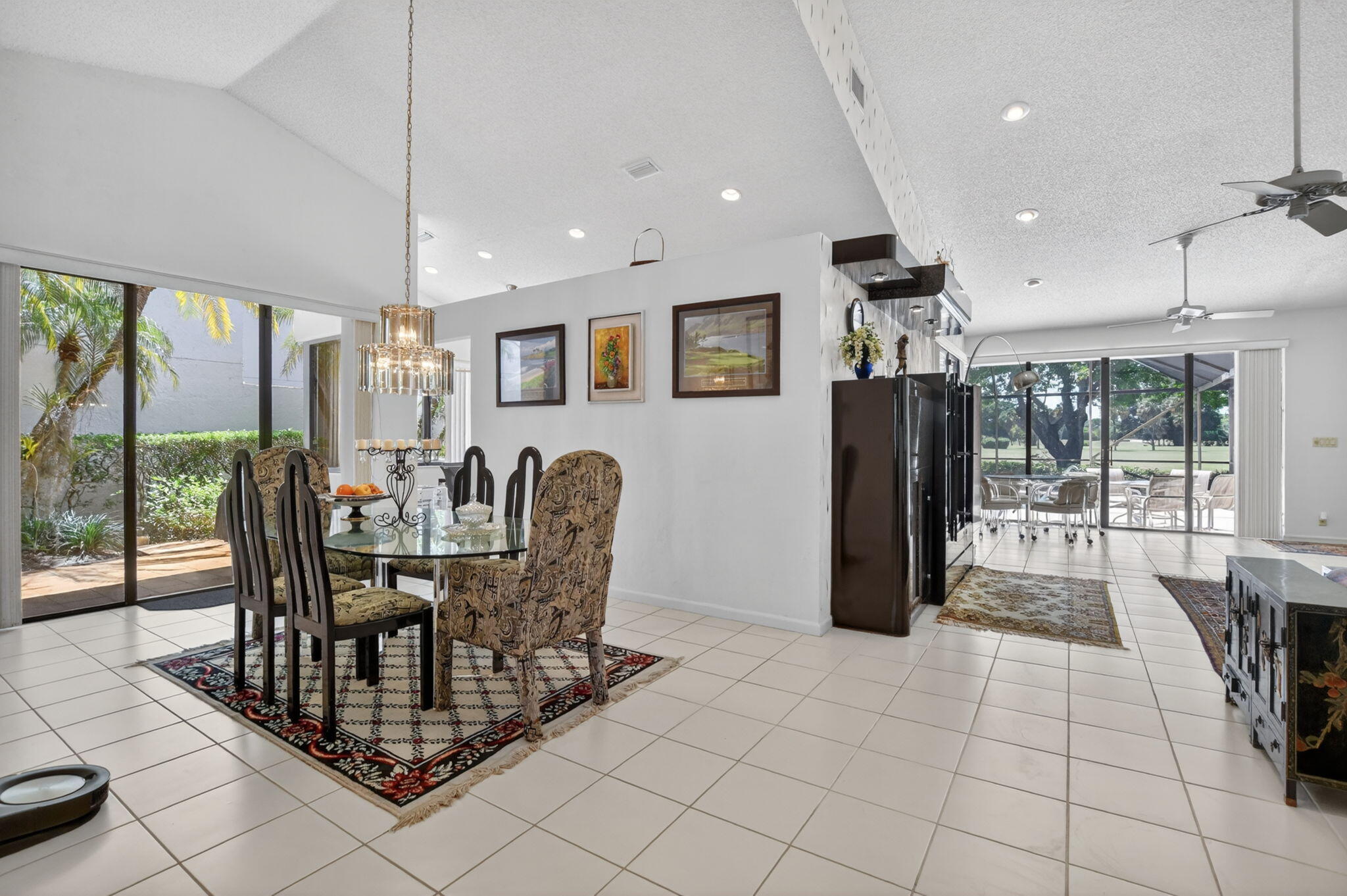 19348 Cherry Hills Terrace Boca Raton, FL 33498 - Photo 4 of 52 7-web-or-mls-DSC_7930