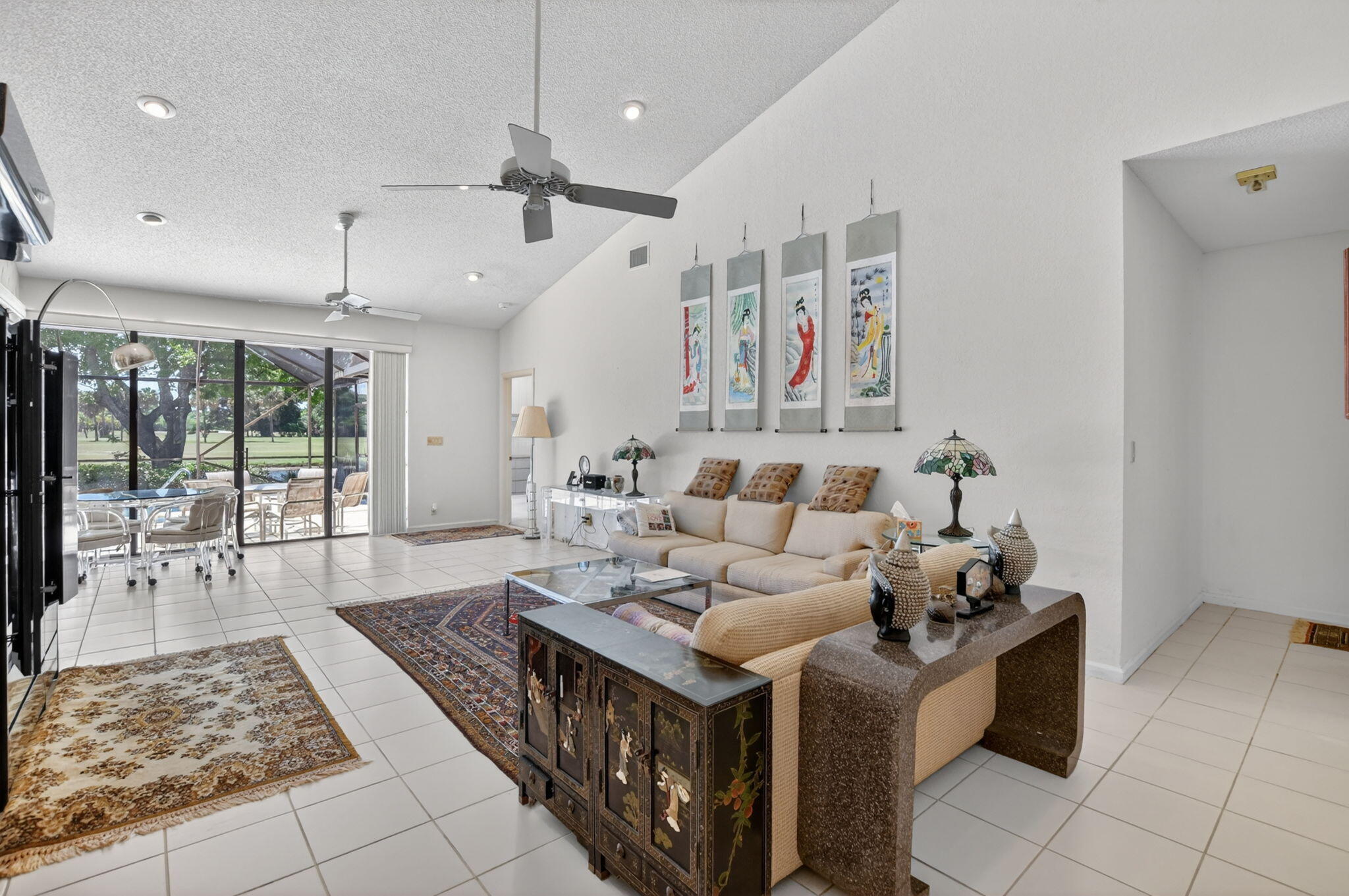 19348 Cherry Hills Terrace Boca Raton, FL 33498 - Photo 5 of 52 8-web-or-mls-DSC_7935