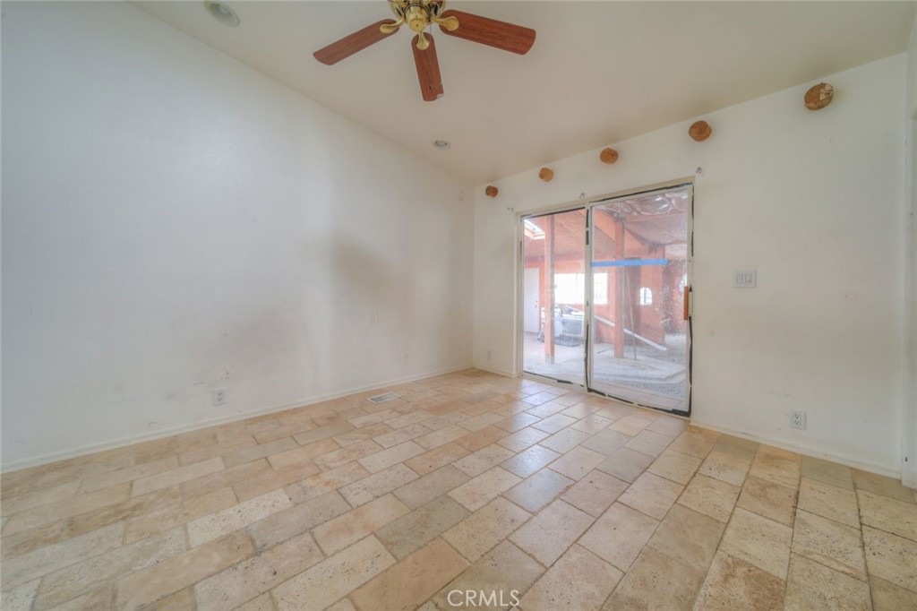 37440 Old Forest Road Anza, CA 92539 - Photo 30 of 72 Living room to aviary