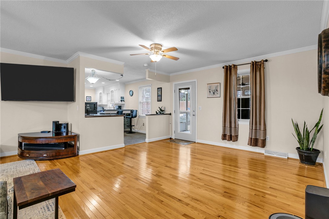 305 Clay Street Easley, SC 29642 - Photo 12 of 50