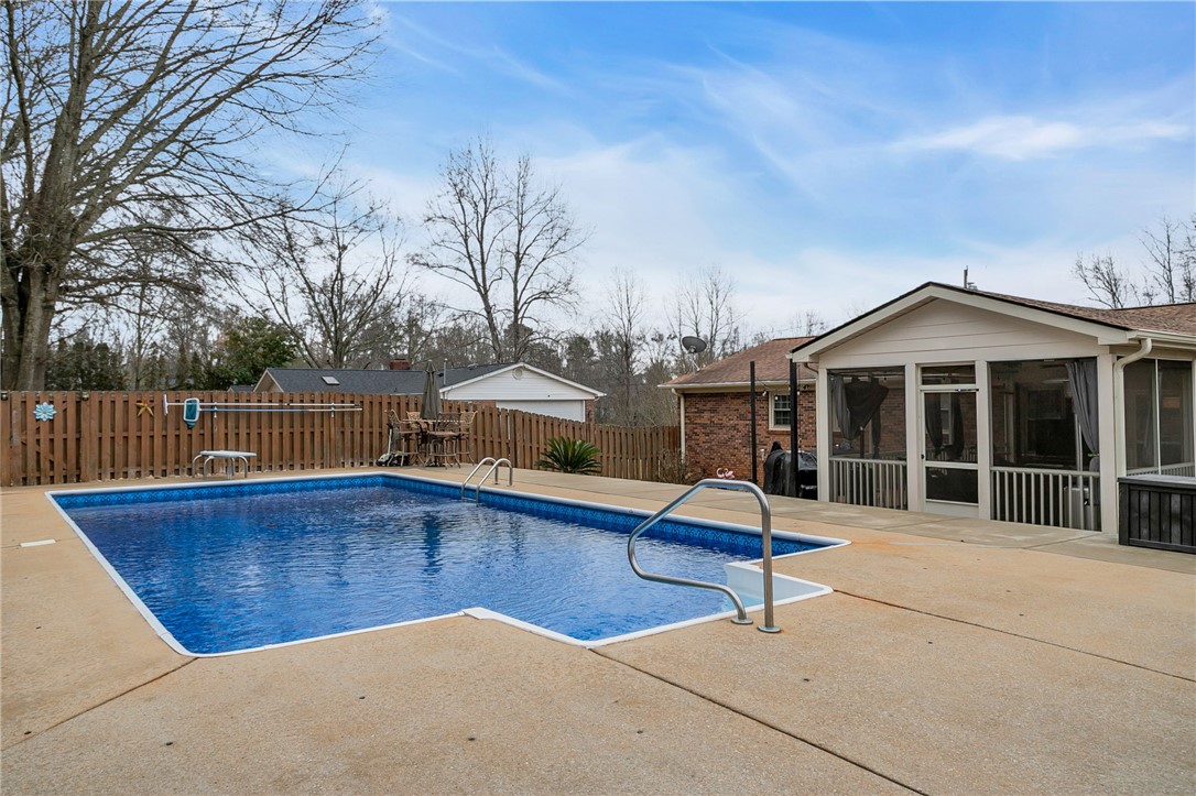 305 Clay Street Easley, SC 29642 - Photo 44 of 50