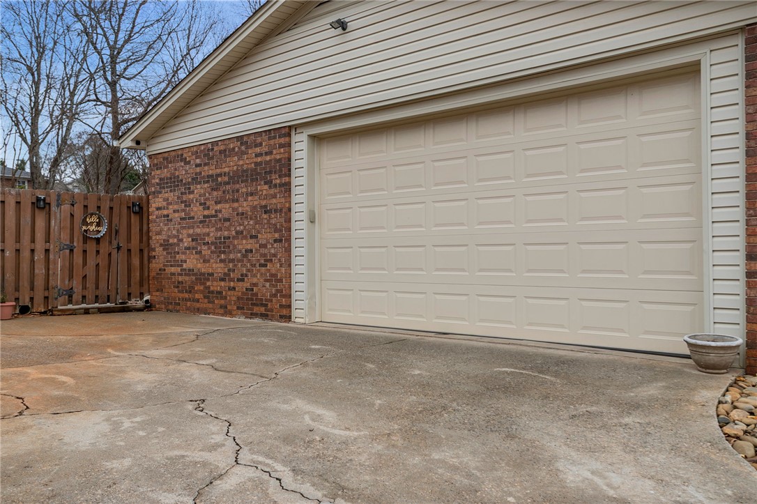 305 Clay Street Easley, SC 29642 - Photo 48 of 50