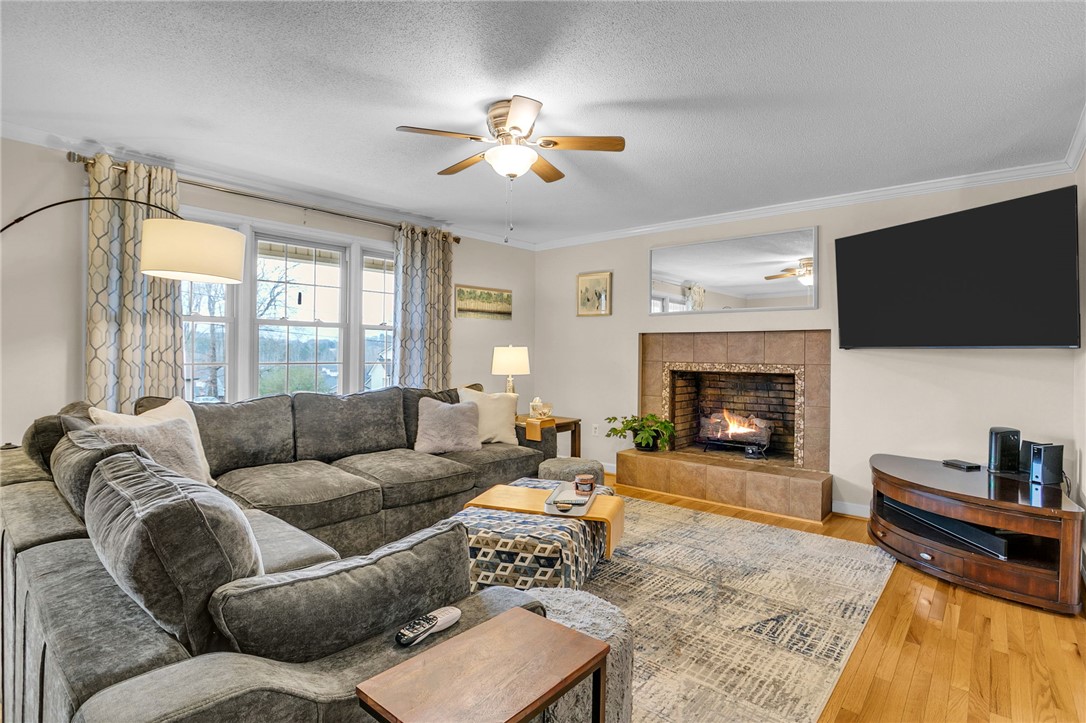 305 Clay Street Easley, SC 29642 - Photo 8 of 50