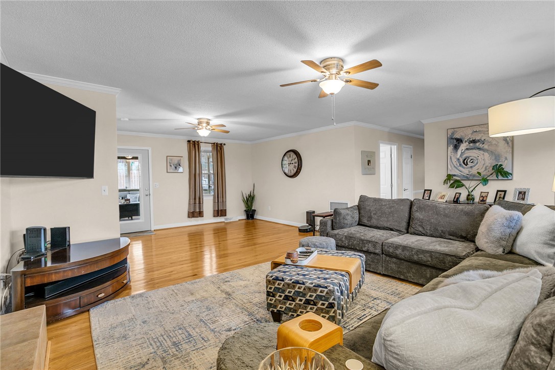 305 Clay Street Easley, SC 29642 - Photo 10 of 50