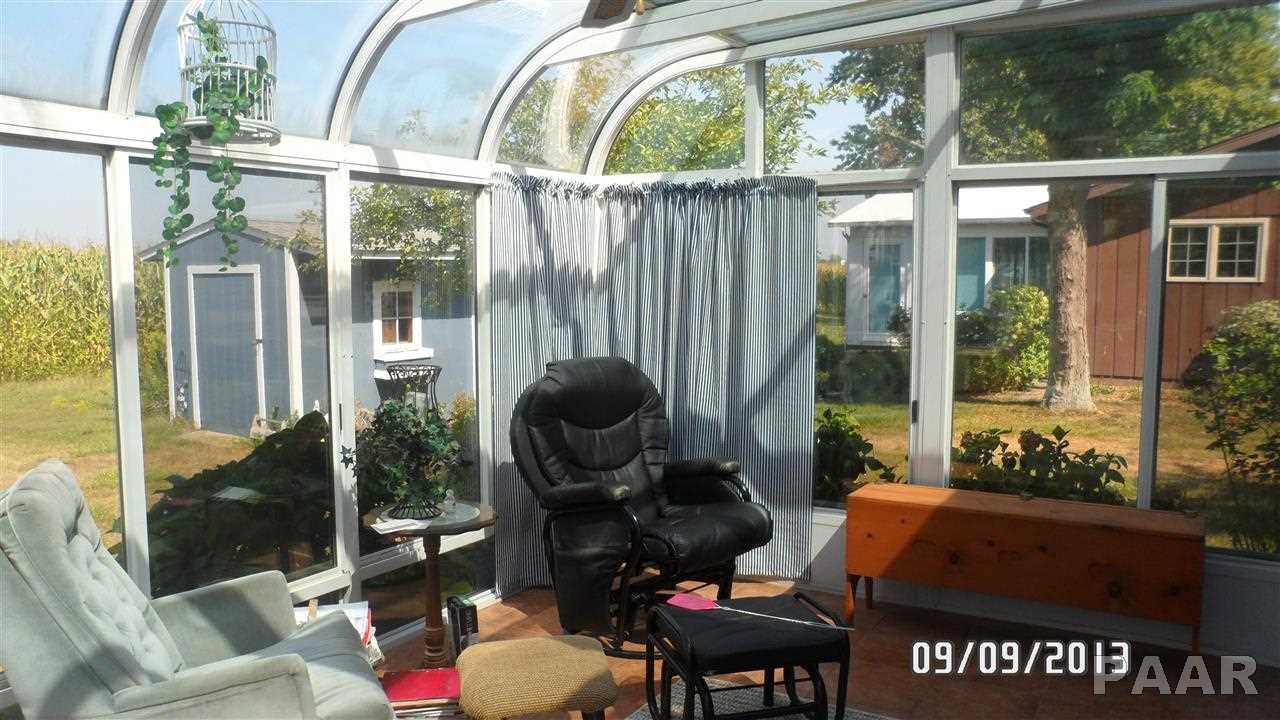 127 Pecan Street Canton, IL 61520 - Photo 29 of 34 Gallery Image 29