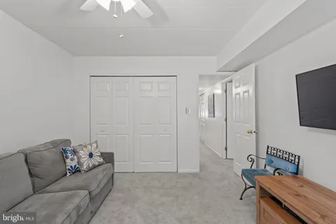 $284,900 | 2015 Welsh Road, Unit D57, Philadelphia, PA 19115