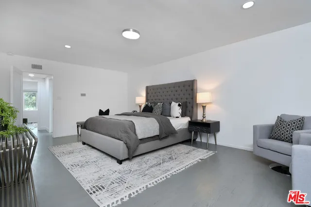 $2,599,000 | 4053 Harclare Lane, Encino, CA 91436