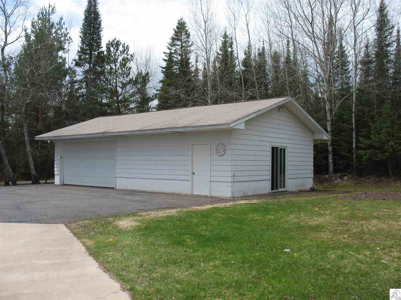 615 Valley Road Two Harbors, MN 55616 - Photo 14 of 17 Detached Garage