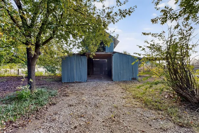 $2,500 | 6585 County Road 179, Celina, TX 75009