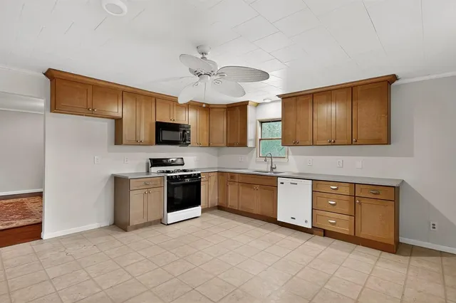 $2,500 | 6585 County Road 179, Celina, TX 75009