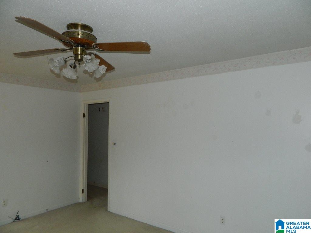 1034 Henry Drive Alabaster, AL 35007 - Photo 6 of 9