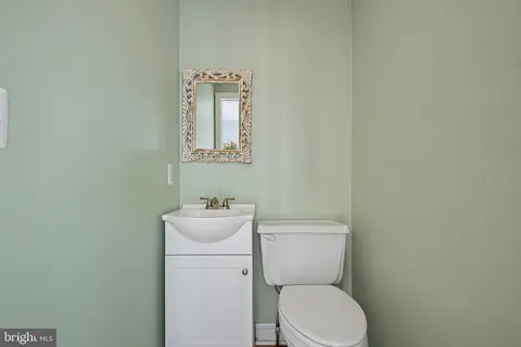 $300,000 | 1811 Sycamore Street, Wilmington, DE 19805