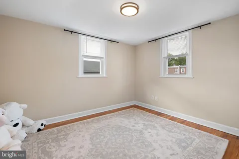 $300,000 | 1811 Sycamore Street, Wilmington, DE 19805